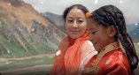 佩爹贴身照顾孕妈凡妮莎·柯比2025-07-11 《神奇4侠:初露锋芒》定档7.25 直面毁灭日前哨战2025-06-30 《神奇4侠》曝终极预告 神奇先生×隐形女宝宝亮相2025-06-27 佩爹晒《物质主义者》幕后照 为“情敌”美队拍照2025-06-12 《神奇4侠》曝制式海报 漫威宇宙第六阶段开篇作2025-06-05 《物质主义者》曝预告 “红娘”达妹陷两男情关！